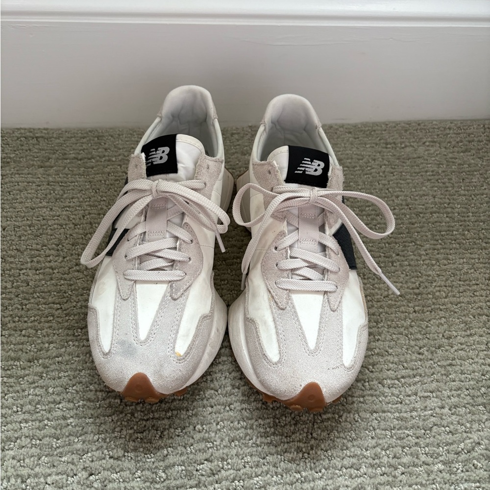 New Balance 327 women’s sneakers moonbeam with black